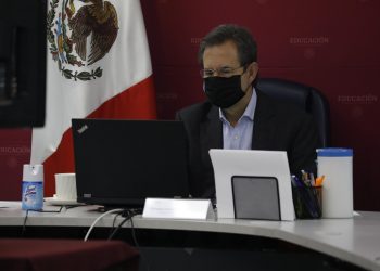 El ciclo escolar no se perderá; se trabaja para el debido aprendizaje de los contenidos por parte de los estudiantes, afirma titular de la SEP, Esteban Moctezuma Barragán