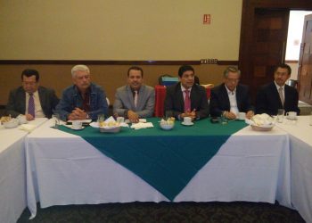 Insisten dirigentes de la FEDESSP-Sonora en construcción de hospital del ISSSTE en Hermosillo  &nbsp;