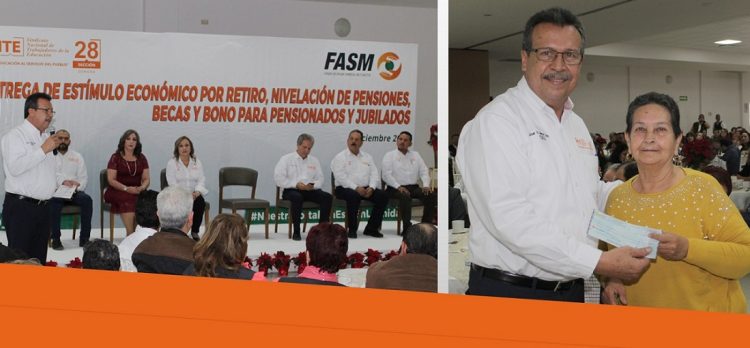 La Sección 28 del SNTE entrega apoyos económicos a beneficiarios del FASM. Encabeza acto, el secretario general, César Adalberto Salazar López   