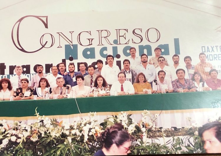 El 13 de marzo de 1995 se conmemoró el 51 aniversario de la Sección 28 del SNTE. Nota informativa de la revista Agenda Sindical