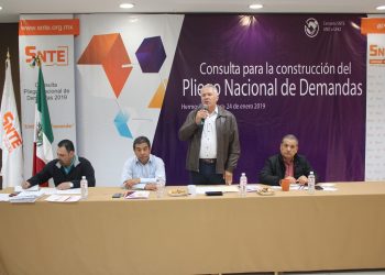 La Sección 54 del SNTE llama a sus agremiados a participar en la consulta para la construcción del Pliego Nacional de Demandas 2019. Encabeza el líder magisterial Raymundo Lagarda Borbón   