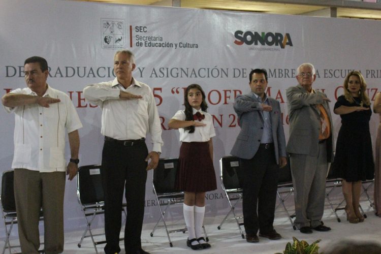 Participa Secretario General del SNTE 54 en ceremonia de graduación y asignación de nombre a la escuela primaria Profr. Manuel González