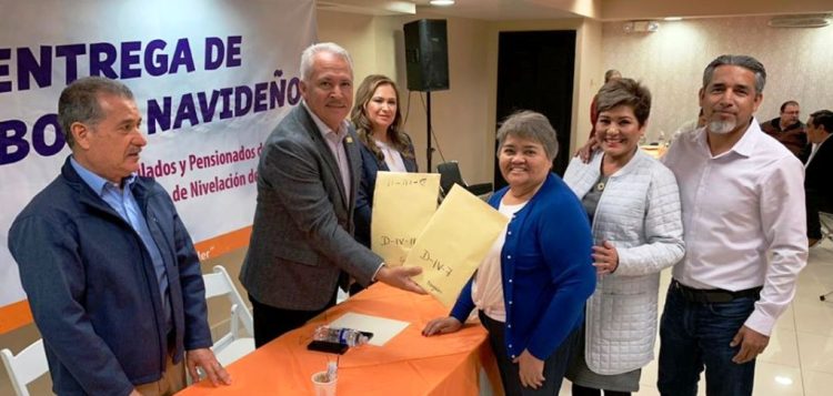 La Sección 54 del SNTE hizo entrega del Bono Navideño 2019 a los delegados de Jubilados y Pensionados