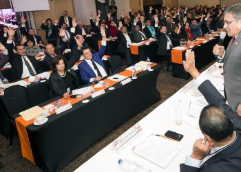 El SNTE respalda la nueva propuesta educativa. Celebra que, en la nueva iniciativa firmada esta mañana por el presidente de México, Andrés Manuel López Obrador, se revalorice a los maestros