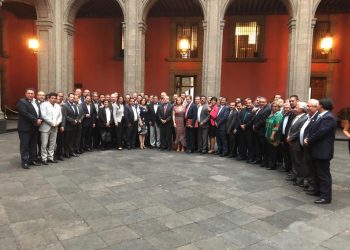 La dirigencia del SNTE, encabezada por su secretario general, Alfonso Cepeda Salas, sostuvo ayer por la tarde, una segunda reunión con el Presidente de la República, Andrés Manuel López Obrador