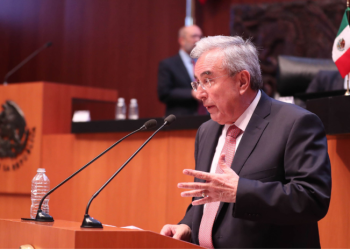 El senador Rubén Rocha Moya presentó una iniciativa que reforma diversas disposiciones de la Constitución, a fin de homologar la integración y funcionamiento de los Poderes Judiciales de los Estados