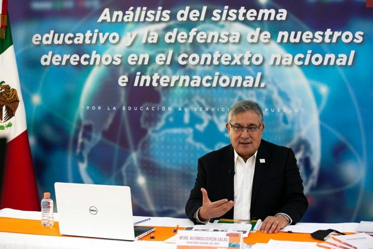 El secretario general del SNTE, Alfonso Cepeda Salas, inicia reuniones virtuales con dirigentes de las secciones de todo el país