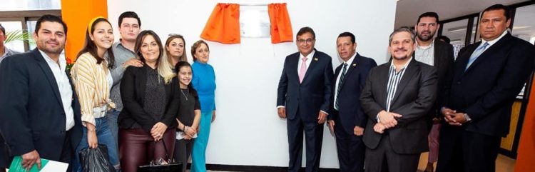 Auditorio de la Sección 10 de la Ciudad de México, llevará el nombre de Humberto Dávila Esquivel, ya fallecido, quien fue secretario general del CEN del SNTE, de 1995 a 1998