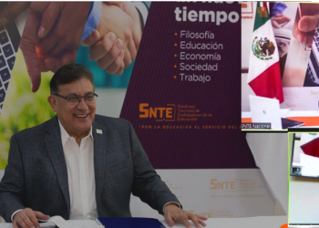 Los maestros construyen el futuro de México y pueden cambiar la incertidumbre y el miedo por oportunidades, reconoce la especialista Rossana Fuentes Beráin