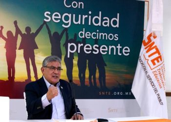 Conmemora SNTE Día de la Educadora y pone a disposición de los docentes una serie de conferencias y materiales para enfrentar la nueva etapa escolar del regreso a las clases presenciales