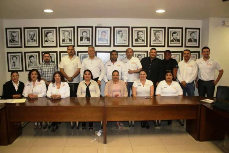 Se reúnen en la Sección 54 del SNTE asesores virtuales de la Escuela de Formación Sindical