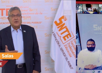El líder del SNTE, Alfonso Cepeda Salas, padrino de la generación 2017-2021 de Escuela Normal Rural de Tamaulipas. Convoca a egresados a seguir su vocación y a servir a la patria