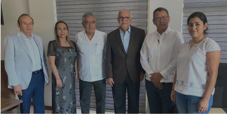 Líder del SNTE y gobernador de Nayarit acuerdan diálogo permanente para responder a demandas del magisterio