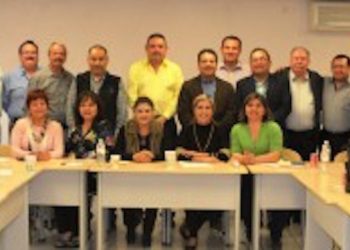 Se reúne el Comité Estatal de Acción Política del SNTE en Sonora. Encabezan la reunión, los líderes magisteriales Javier Duarte Flores y Jaime Rochín Carrillo, asi como el Presidente del CEAP, Emigdio Coronado