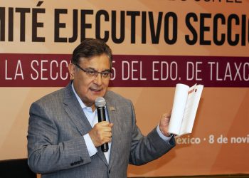 El secretario general del SNTE, Alfonso Cepeda Salas, se reunió con el Comité Ejecutivo de la Sección 55 de Tlaxcala, encabezado por su secretario general, Jorge Guevara Lozada