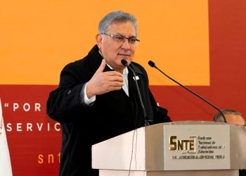 Tras meses de gestiones del SNTE, la CONSAR autoriza al PENSIONISSSTE una considerable disminución en el cobro de comisiones, lo que redundará en más beneficios para la jubilación