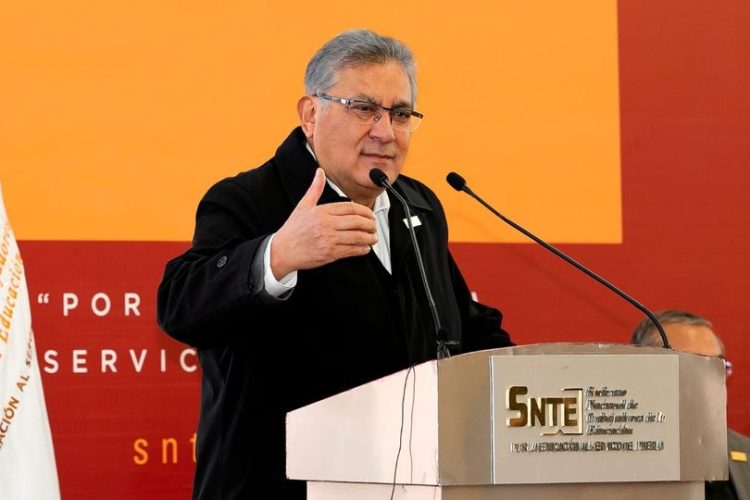 Tras meses de gestiones del SNTE, la CONSAR autoriza al PENSIONISSSTE una considerable disminución en el cobro de comisiones, lo que redundará en más beneficios para la jubilación