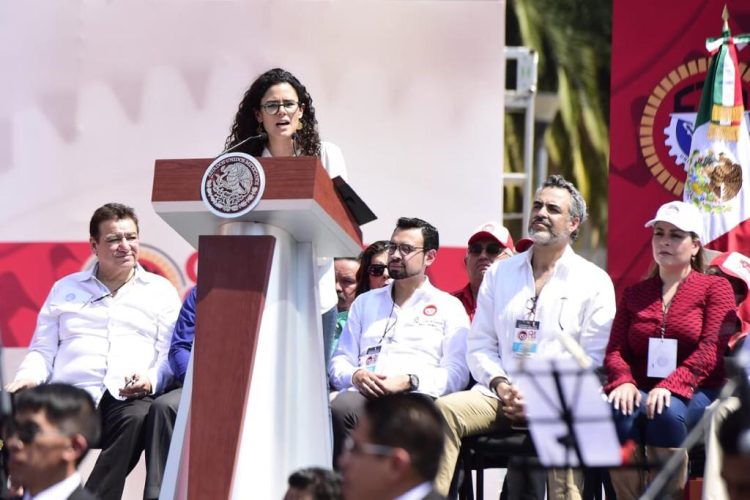 El Gobierno no volverá a tener injerencia en la vida interna de los sindicatos, afirma Luisa María Alcalde Luján, titular de la STPS