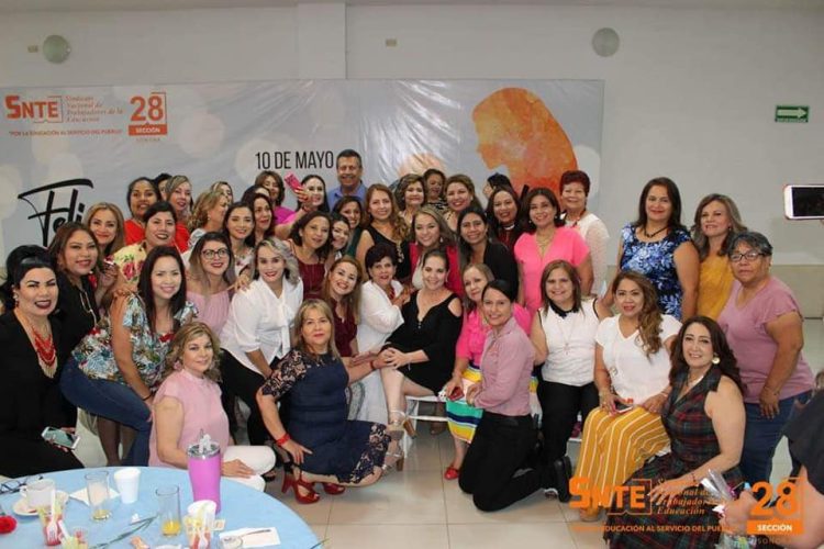 Con emotivos festejos que se realizaron en todas las regiones de Sonora que conforman su estructura sindical, la Sección 28 del SNTE celebró el Día de las Madres