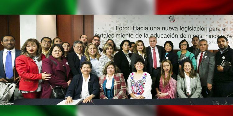 Participa el SNTE en el Foro “Hacia una nueva legislación para el fortalecimiento de la educación de niñas, niños y jóvenes”, organizado por la Comisión de Educación del Senado de la República