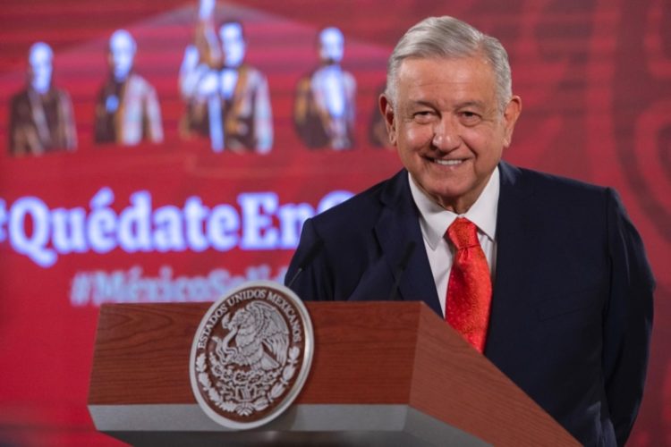 Resumen itinerante/ Reforma sobre pensiones. Democracia sindical. El hacer saber. 60 años de lucha sindical. Dos escritores