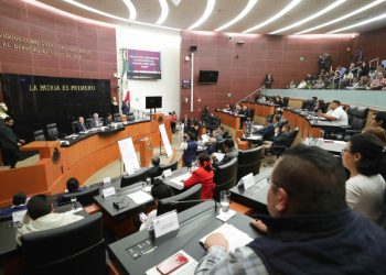 Al encabezar el cuarto foro sobre la nueva legislación en la materia, el senador Rubén Rocha Moya, presidente de la Comisión de Educación, dijo que la reforma educativa será enriquecida con las propuestas de todos