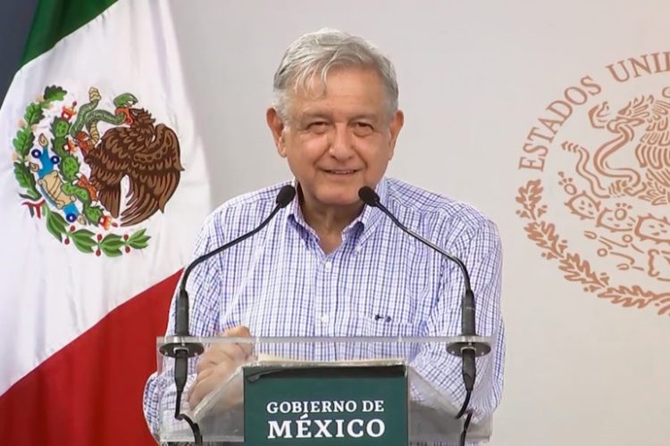 Anuncia el presidente Andrés Manuel López Obrador que se va a federalizar todo el sistema educativo