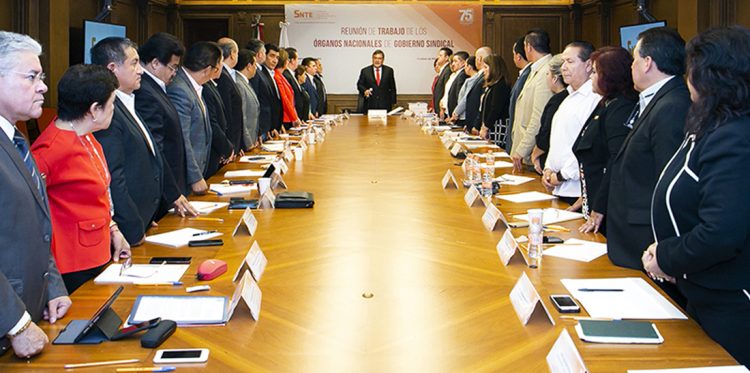 En una reunión de trabajo, el SNTE hace un balance de la amplia participación del organismo sindical en la definición del Nuevo Acuerdo Educativo y de la Nueva Escuela Mexicana