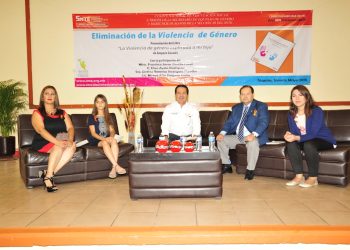 EL LÍDER DE LA SECCIÓN 28 DEL SNTE, FRANCISCO JAVIER DUARTE FLORES,  PRESENTÓ EL LIBRO “LA VIOLENCIA DE GÉNERO EXPLICADA A MI HIJO”