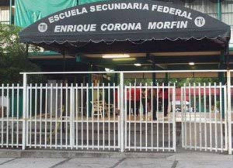 Un gran educador. El profesor Enrique Corona Morfín, originario de Colima, fue Director General de Educación en Sonora en 1916. Lo nombró el gobernador Adolfo de la Huerta