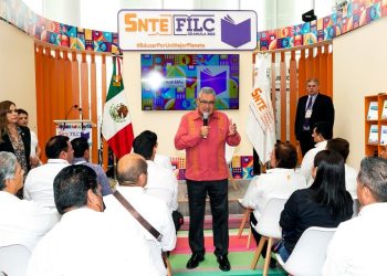 Regresa el SNTE a las ferias del libro para divulgar la obra de los maestros. Presente en la Edición 24 de la FIL Coahuila 2022