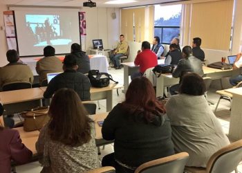 Becarios e integrantes del Comité Ejecutivo de la Sección 54 del SNTE, respaldados por el Secretario General, Raymundo Lagarda Borbón, participaron en el arranque del Programa de Formación de Líderes para Gestión Sindical