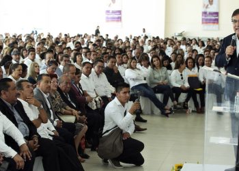 El secretario general del SNTE, Alfonso Cepeda Salas, informó ayer en Puebla, que recuperarán sus plazas los maestros cesados por la aplicación de la reforma educativa