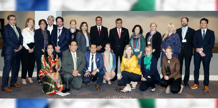 Líder del SNTE, Alfonso Cepeda Salas, se reúne con integrantes del sector educativo de Finlandia, a fin de fortalecer relaciones de cooperación, para enriquecer procesos de enseñanza-aprendizaje