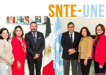 El secretario general del SNTE, Alfonso Cepeda Salas, sostuvo primera reunión de trabajo con el representante de la UNESCO en nuestro país, Frédéric Vacheron, para continuar impulsando acciones en favor de los 60 mil maestros indígenas de México