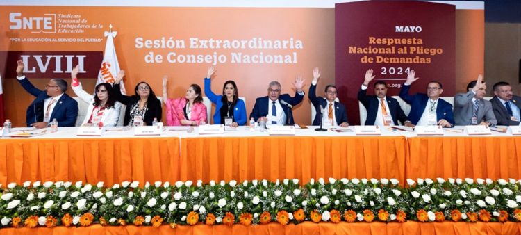 Mensaje del maestro Alfonso Cepeda Salas, secretario general del SNTE, en la apertura de la LVIII Sesión Extraordinaria de Consejo Nacional