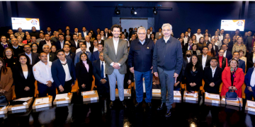 Reconoce la UNESCO a maestros del SNTE por construir la paz desde las aulas