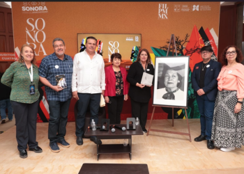 La Noche de las Letras de ESAC en la FIL Minería de la Ciudad de México